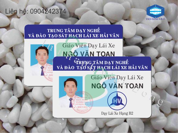 In thẻ nhân viên giá rẻ, lấy ngay sau 05 phút | In Card Visit giá rẻ nhất tại Hà Nội | In the, in the nhua, in the nhan vien, in the nhan vien, in the gia re tai Ha Noi